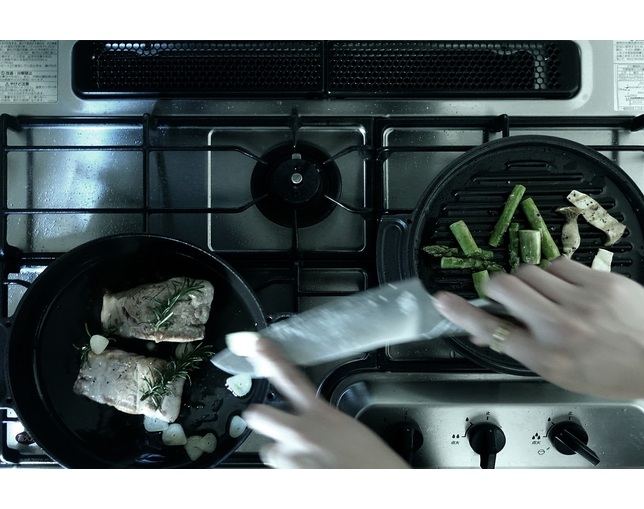 ovject(オブジェクト) ovject 鋳物ほうろう両手鍋の写真