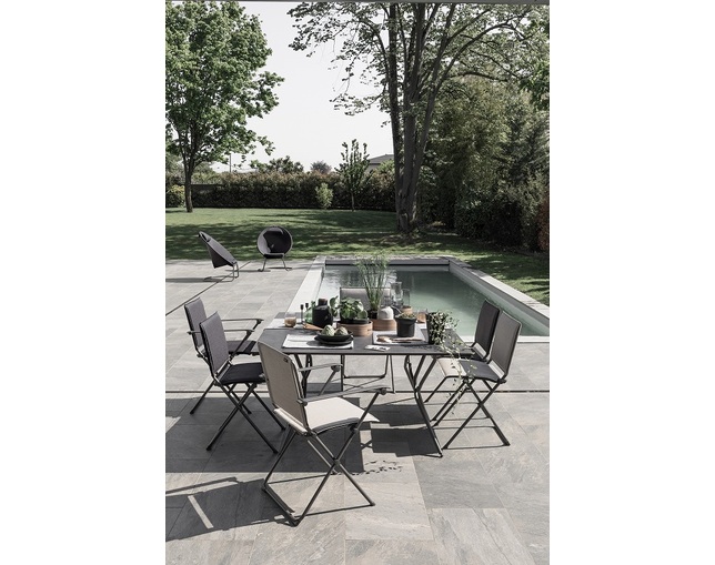 LAFUMA MOBILIER(ラフマモビリエ) ANYTIME rectangular table 139×79の写真