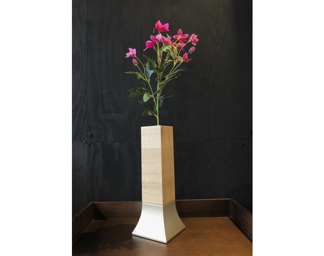 松永工房(マツナガコウボウ) トッティー・・フラワーベース01の写真