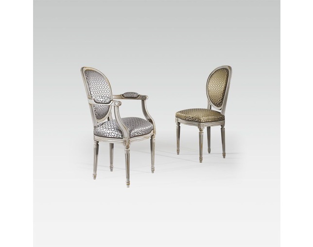 コリネ(COLLINET) Louis XVI Medallion 606Nの写真