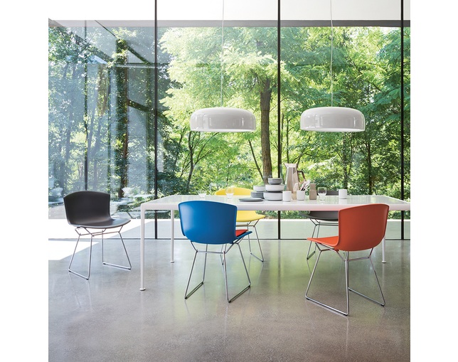 ノル(Knoll) Bertoia Collection Side Chair -Plastic-の写真
