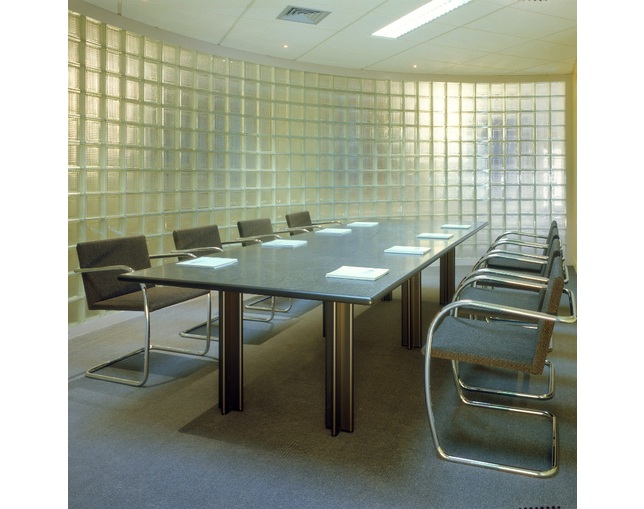 ノル(Knoll) Mies van der Rohe Collection Brno chair tubularの写真