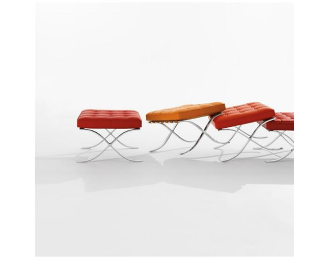 ノル(Knoll) Mies van der Rohe Collection Barcelona stool - Relaxのメイン写真