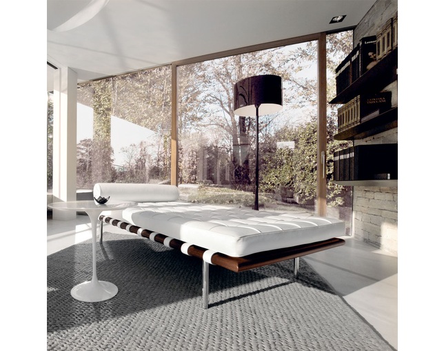 ノル(Knoll) Mies van der Rohe Collection Barcelona Day bed - Relaxの写真