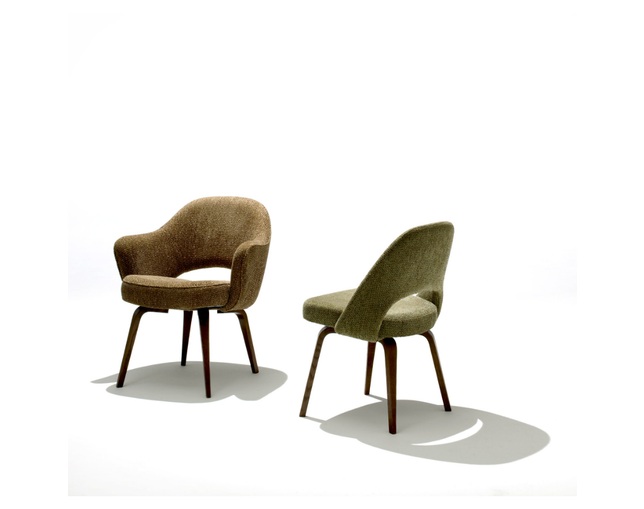ノル(Knoll) Saarinen Collection Conference Chairs - Armchair-の写真
