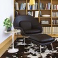 Knoll Saarinen Collection Womb Chair and Ottomanの写真