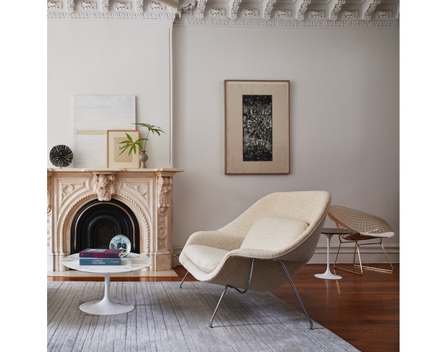 ノル(Knoll) Saarinen Collection Womb Setteeの写真