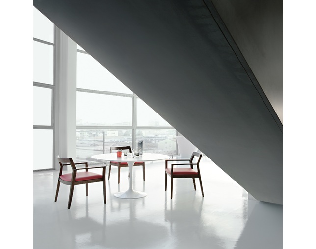 ノル(Knoll) Marc Krusin Collection Side Chairの写真