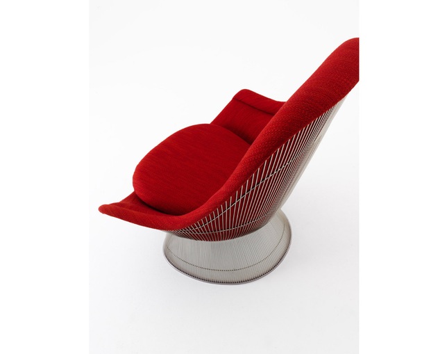 ノル(Knoll) Platner Collection Lounge and Side Seating (Easy chair and Ottoman)の写真