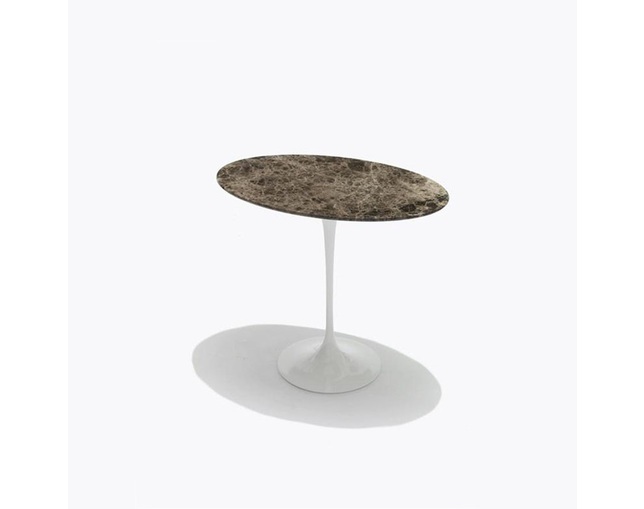 ノル(Knoll) Saarinen Collection Low Tablesの写真