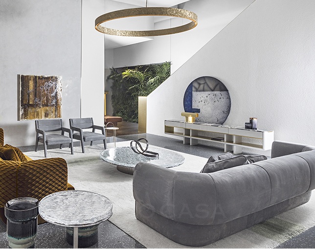 Hessentia Cornelio Cappellini HUG Sofa（プレーン）の写真