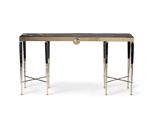 VERSACE HOME コンソールの写真