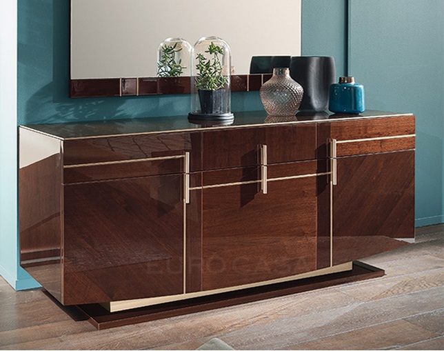 EURO CASA Selection サイドボードの写真
