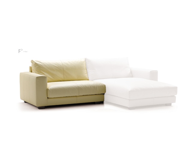 Crossover F♭ SOFA R W120の写真