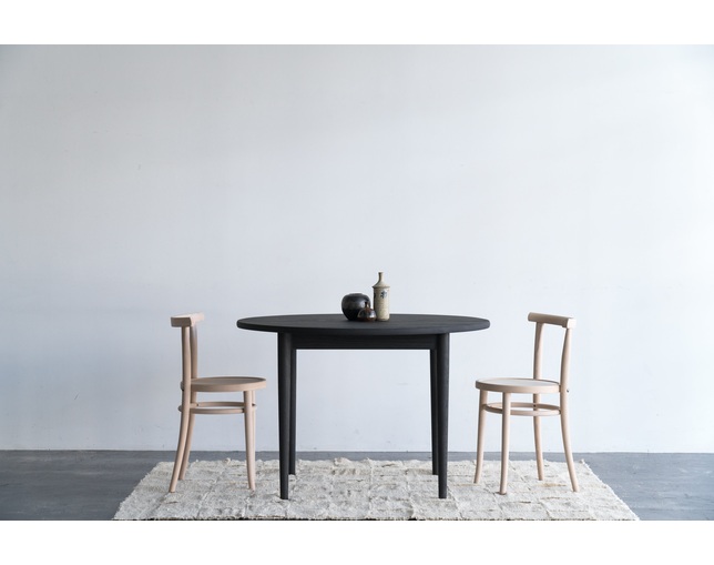 COMPLEX UNIVERSAL FURNITURE SUPPLY MODEL 4151の写真