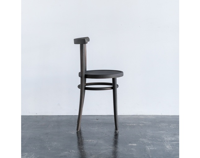 COMPLEX UNIVERSAL FURNITURE SUPPLY MODEL 4151の写真