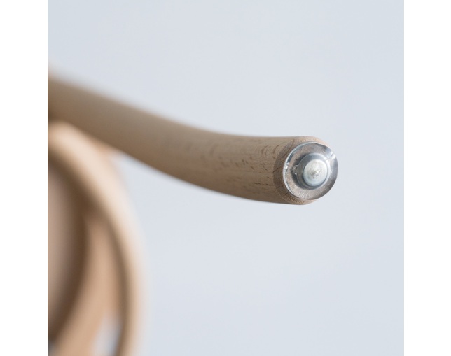 COMPLEX UNIVERSAL FURNITURE SUPPLY MODEL 4151の写真