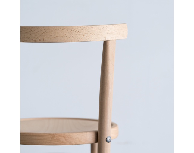 COMPLEX UNIVERSAL FURNITURE SUPPLY MODEL 4151の写真