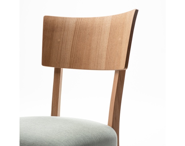 COMPLEX UNIVERSAL FURNITURE SUPPLY Tavern Chairの写真