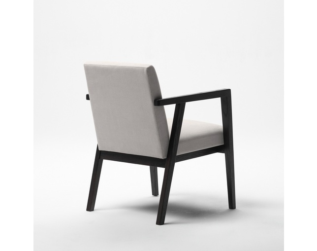 COMPLEX UNIVERSAL FURNITURE SUPPLY Tanker Armchairの写真