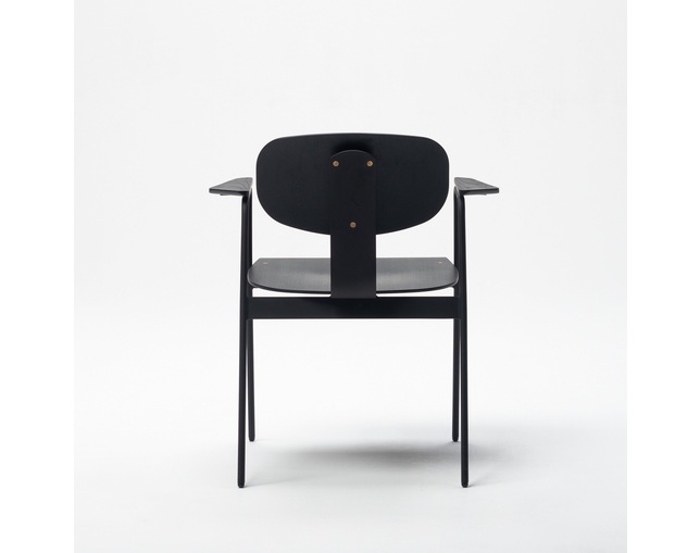 COMPLEX UNIVERSAL FURNITURE SUPPLY F2 Chairの写真