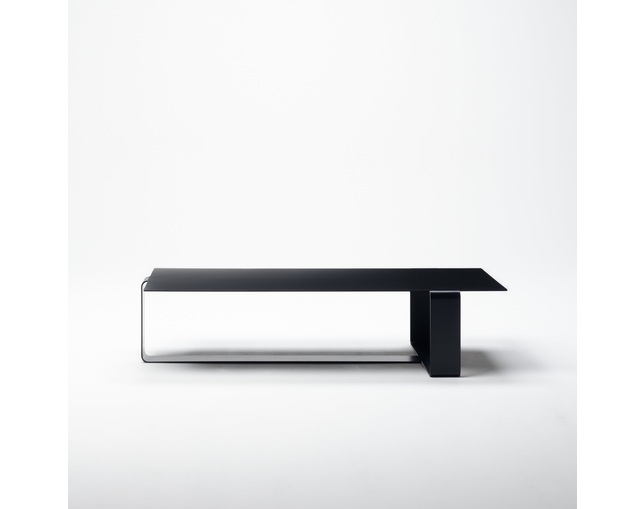 COMPLEX UNIVERSAL FURNITURE SUPPLY Black Rectangle Low Tableの写真