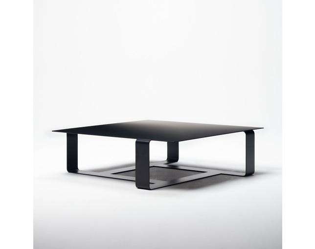 COMPLEX UNIVERSAL FURNITURE SUPPLY Black Square Low Tableの写真
