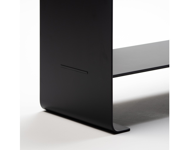 COMPLEX UNIVERSAL FURNITURE SUPPLY Black Console Tableの写真