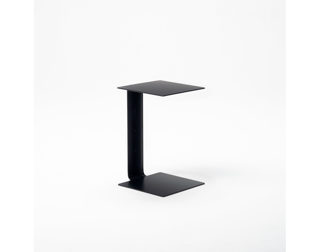 COMPLEX UNIVERSAL FURNITURE SUPPLY Black Side Tableの写真