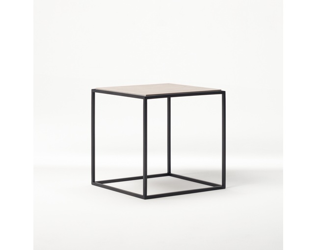 COMPLEX UNIVERSAL FURNITURE SUPPLY Aero Side Table / Stoneの写真