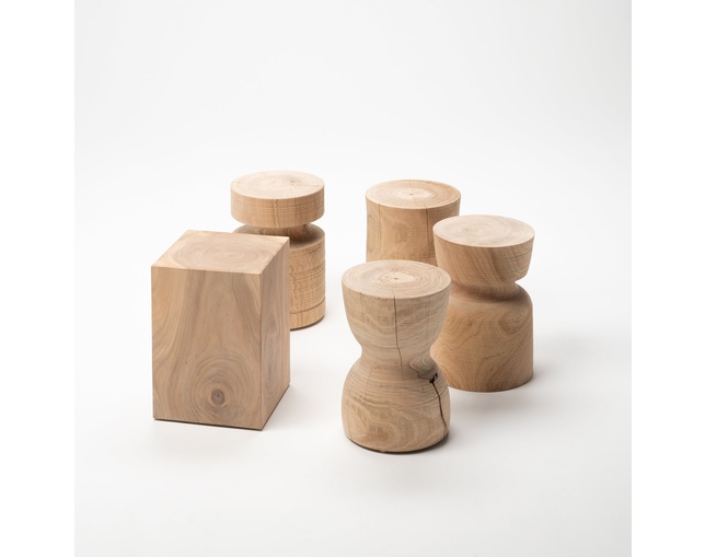 COMPLEX UNIVERSAL FURNITURE SUPPLY Tree On Tree / Aの写真