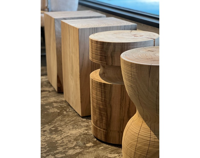 COMPLEX UNIVERSAL FURNITURE SUPPLY Tree On Tree / Aの写真