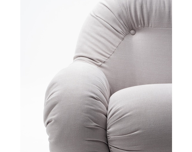 COMPLEX UNIVERSAL FURNITURE SUPPLY Bubble Sofaの写真