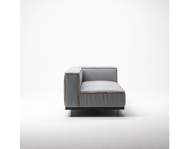COMPLEX UNIVERSAL FURNITURE SUPPLY Heath Single Arm Sofaの写真