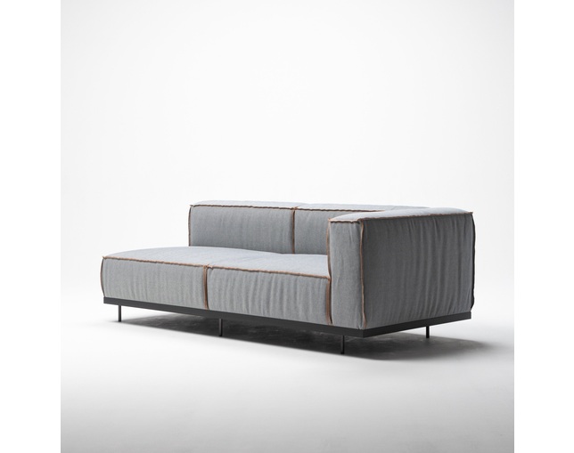 COMPLEX UNIVERSAL FURNITURE SUPPLY Heath Single Arm Sofaの写真