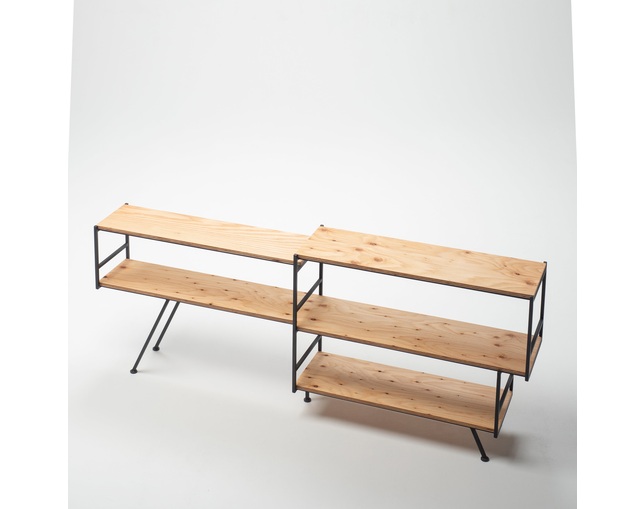 COMPLEX UNIVERSAL FURNITURE SUPPLY Planter Shelfの写真