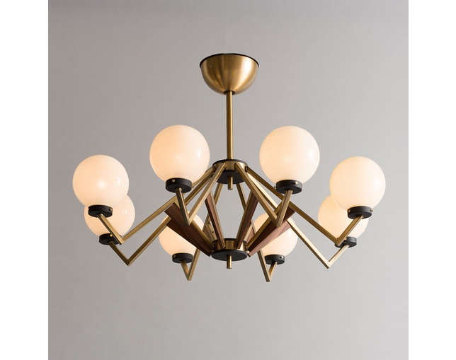 COMPLEX UNIVERSAL FURNITURE SUPPLY 1950’S Milk Glass Ball Eight Arm Chandelierの写真