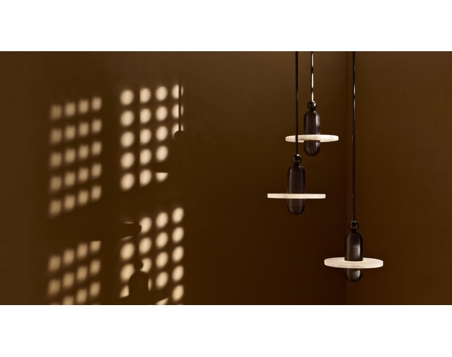 APPARATUS Median Monoの写真