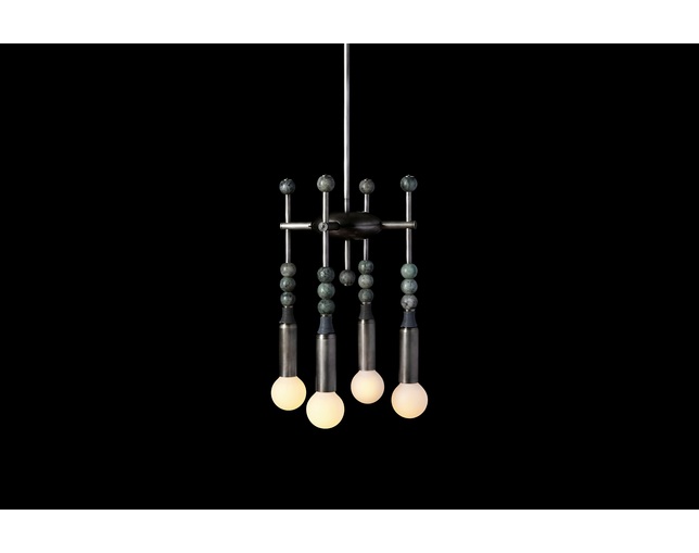 APPARATUS Talisman 4 Pendantの写真