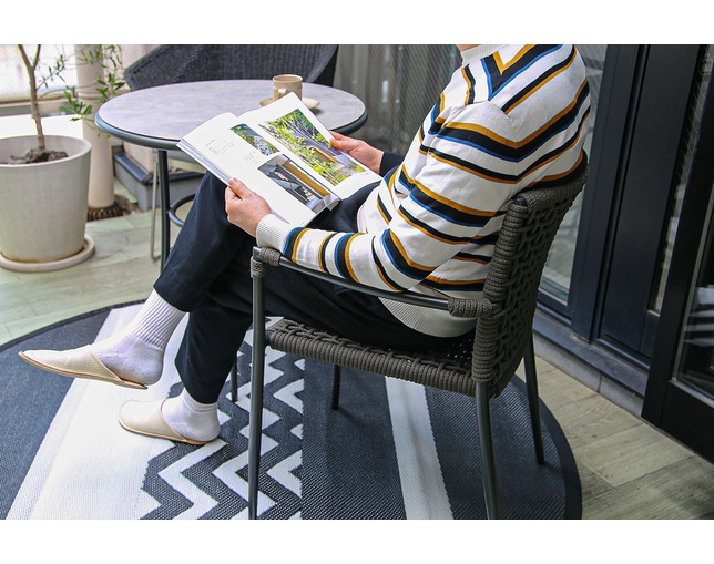 SENSO d VITA Sereno Chair Armの写真