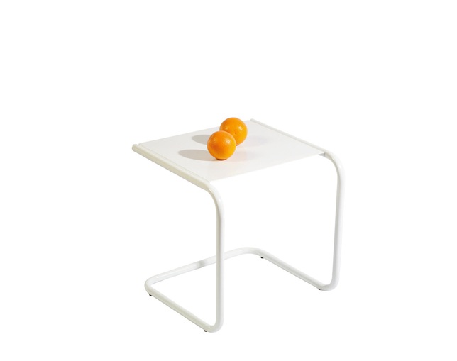 FIAM CLUB Side Tableの写真