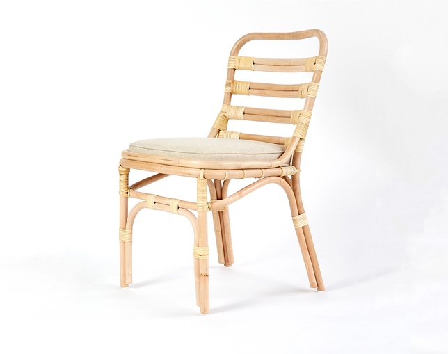 KIBIROI SOUPLE side chairの写真