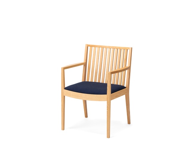 平田椅子製作所 ROME Arm Chairの写真