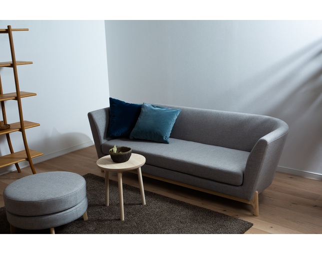 平田椅子製作所 PISOLINO Sofa 2.5Pの写真