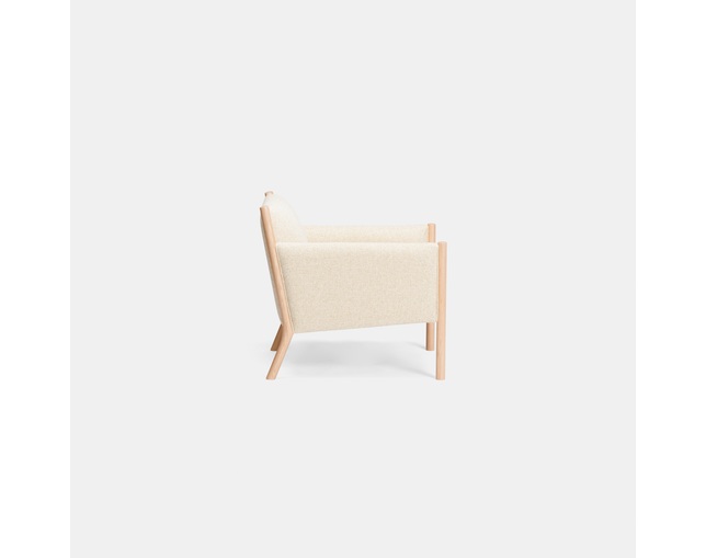 ARIAKE 有明 Rin Sofaの写真