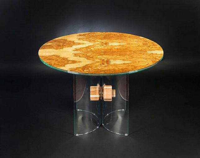 VG Glass in wood　ダイニングテーブル　LiguriaIIの写真