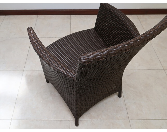 TUBAN Synthetic Rattan Arm Chairの写真