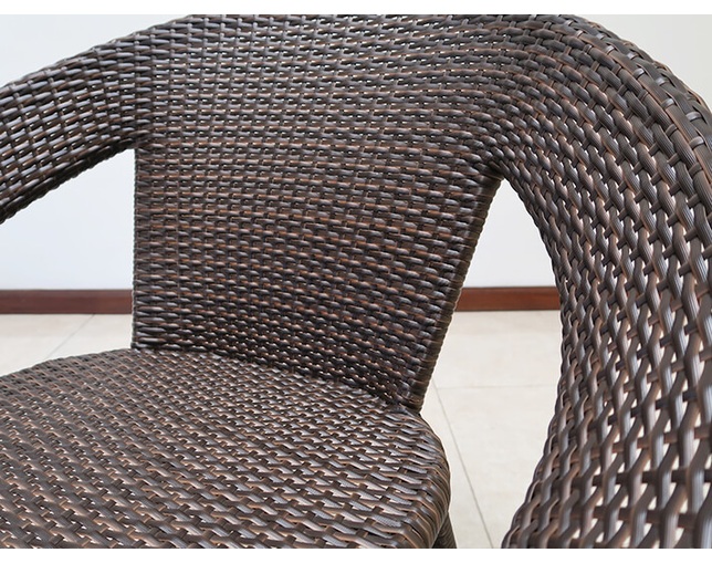 TUBAN Synthetic Rattan Arm Chairの写真