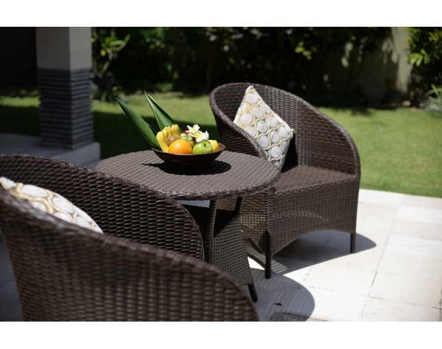 TUBAN Synthetic Rattan Lounge Chairの写真