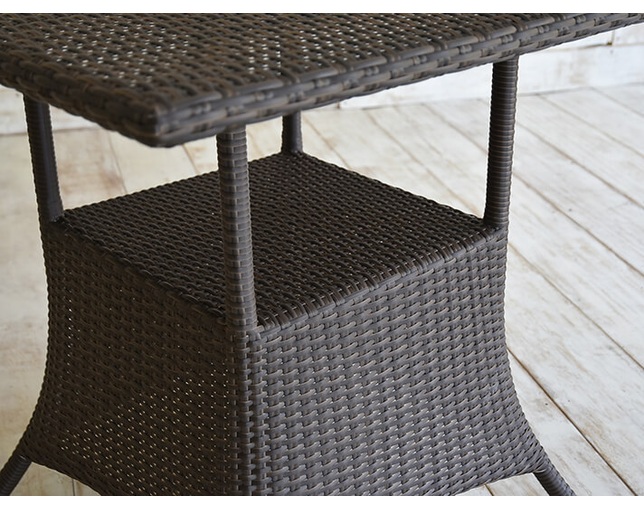 TUBAN Synthetic Rattan Square Tableの写真